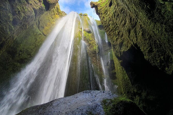 2-day-jokulsarlon-tour-with-glacier-hike-south-coast-waterfalls