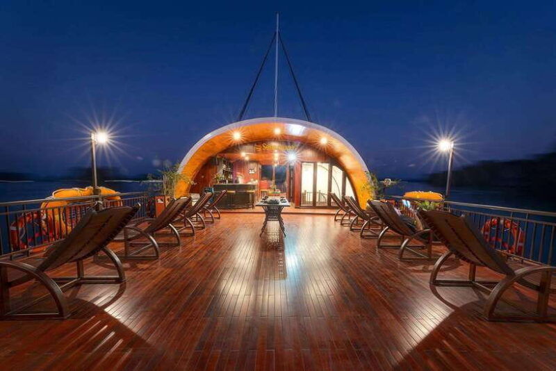 2-day-lan-ha-bay-cruise-special-style