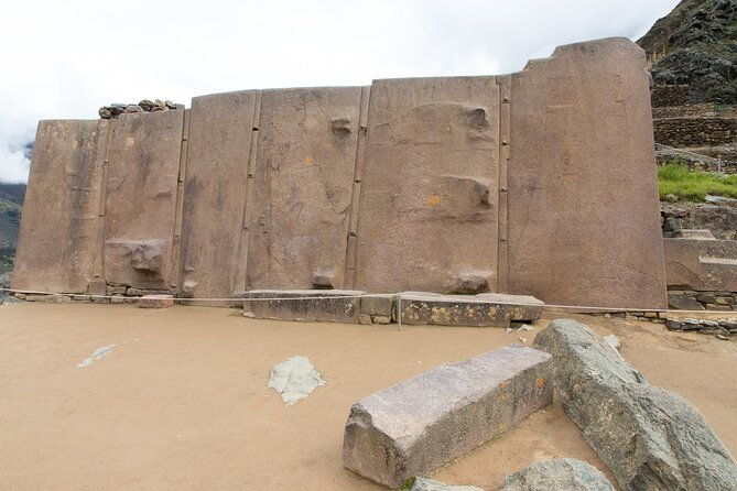 2-day-machu-picchu-sacred-valley-of-the-incas-group-service