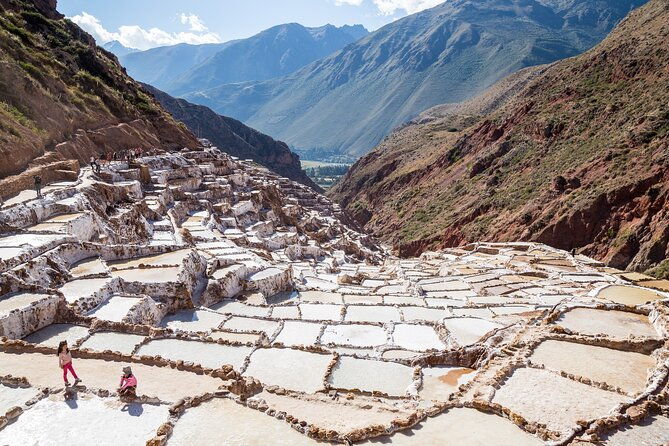 2-day-machu-picchu-sacred-valley-of-the-incas-group-service