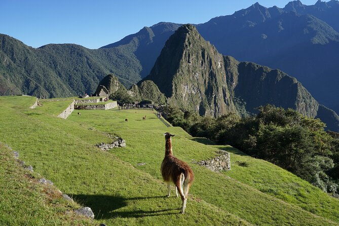 2-day-machu-picchu-sacred-valley-of-the-incas-group-service