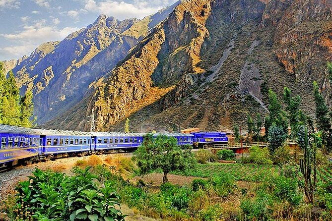 2-day-machu-picchu-tour-by-expedition-train-or-voyager-train