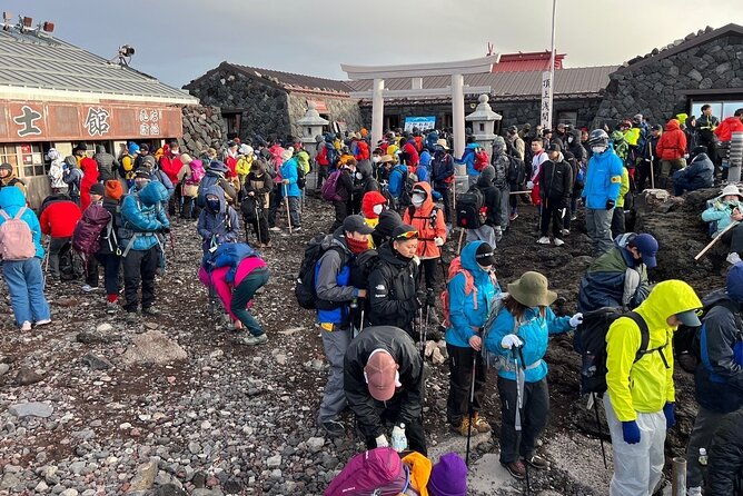 2-day-mt-fuji-climbing-tour-with-mountain-guide