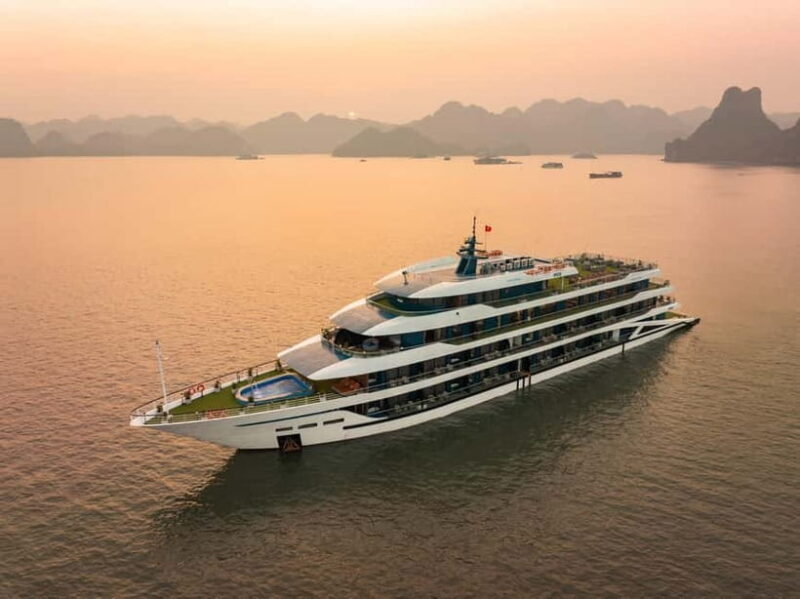 2-Day or 3-Day: Halong&Lan Ha Bay Cruise 5* balcony,bathtub - Key Points