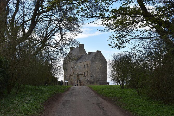 2-Day Outlander Experience Small Group Tour from Edinburgh - Exploring the Itinerary in Detail