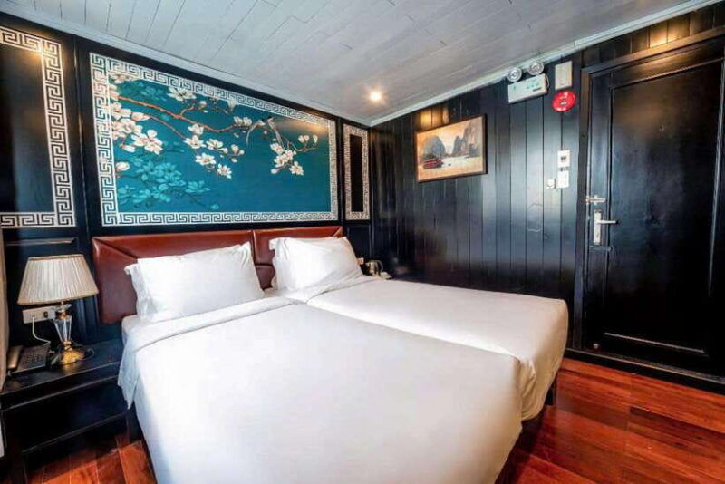 2-day-peaceful-in-bai-tu-long-bay-with-luxury-cruise