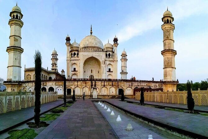 2-Day Private Ajanta Ellora Tour from Mumbai with Car or Guide - Who Is This Tour Best For?