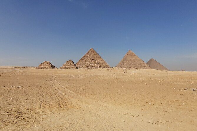 2-Day Private Cairo Guided Pyramids, Museums & Markets Tour - Exploring Cairo in Two Days: The Ultimate Itinerary