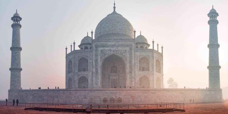 2-Day Private Delhi & Agra Tour with Taj Mahal Sunrise - Journey to Agra: Efficient Travel and Comfort