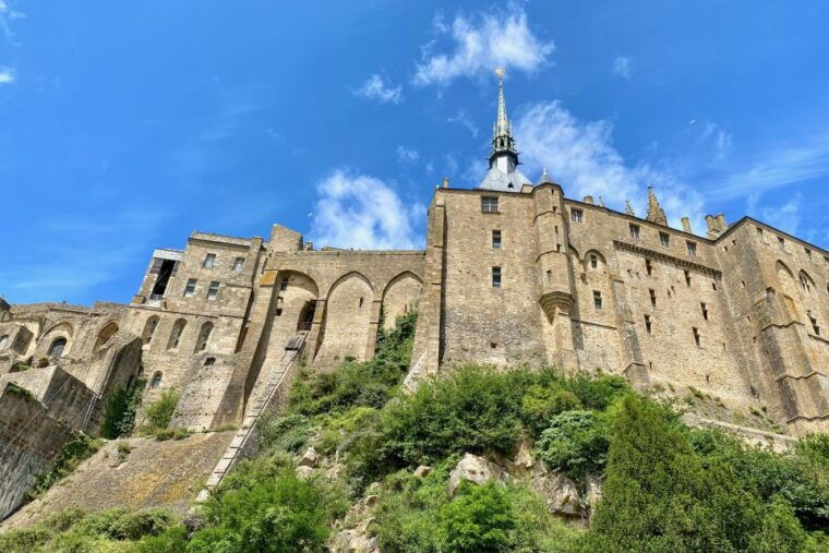 2-day-private-mont-saint-michel-d-day-normandy-by-mercedes