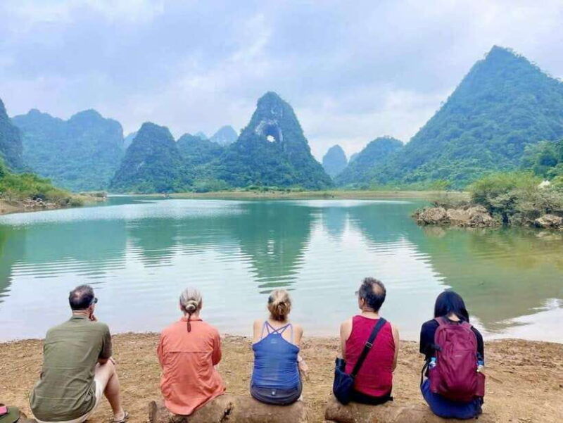 2-day-private-tour-ban-gioc-waterfall-and-nguom-ngao-cave