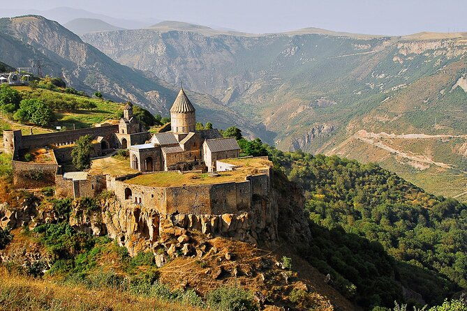 2-day-private-tour-khor-virap-areni-shaki-waterfall-khndzoresk-tatev