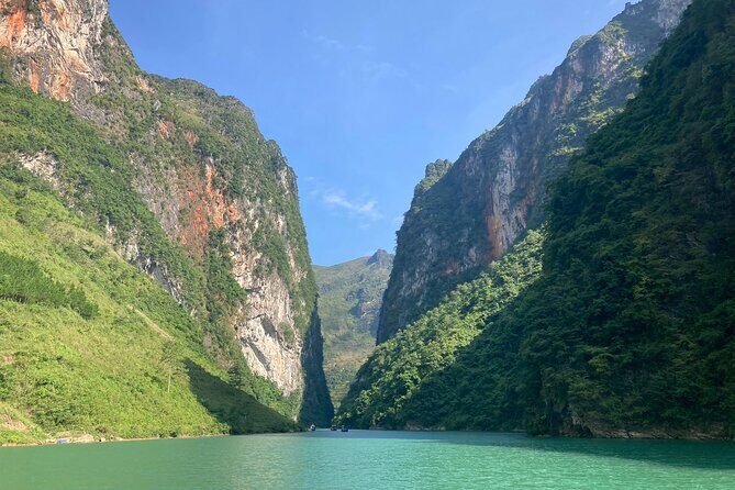 2-Day Private Tour Through the Mountains from Ha Giang Loop - Is This Tour Right for You?