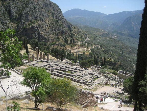 2-Day Private Tour to Delphi & Meteora with Great Lunch included - Introduction