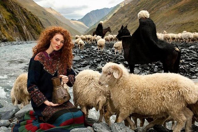 2-day-private-tour-to-kazbegi-from-tbilisi-2