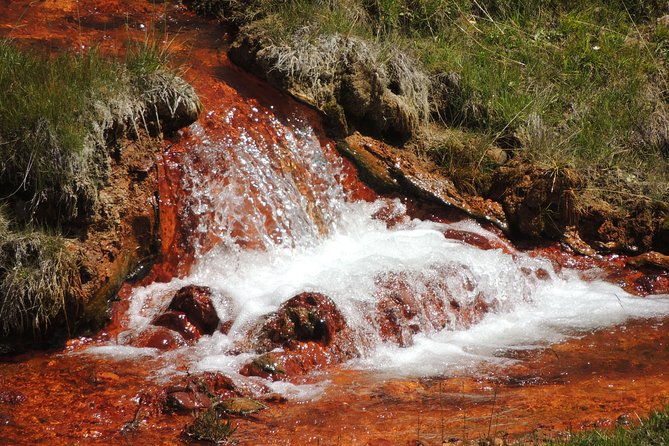 2-day-private-tour-to-kazbegi-from-tbilisi-2