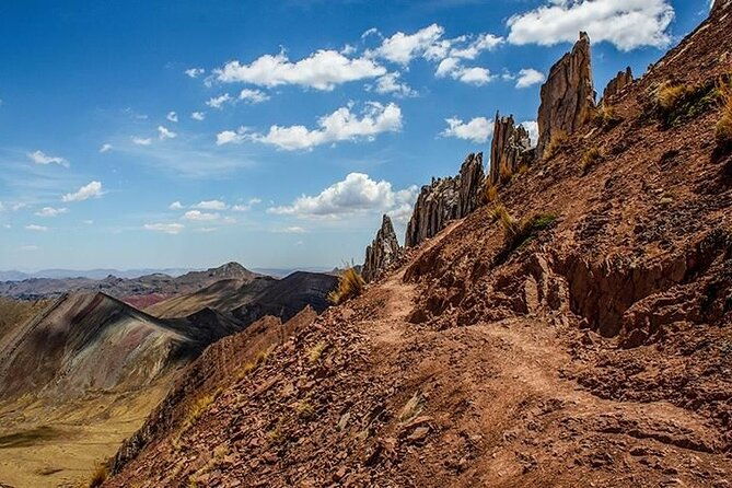 2-day-private-trek-camping-in-rainbow-mountain-llamachimpana