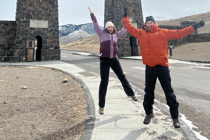 2-day-private-yellowstone-tourlower-and-upper-loops-w-iconic-sites-w-lunch-2