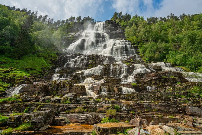 2-day-round-trip-from-bergen-the-grand-sognefjord-fjords-waterfalls-glacier