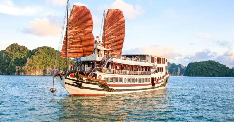 2-day-royal-palace-ha-long-bay-ti-top-island-cruise