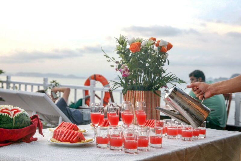 2-day-royal-palace-ha-long-bay-ti-top-island-cruise