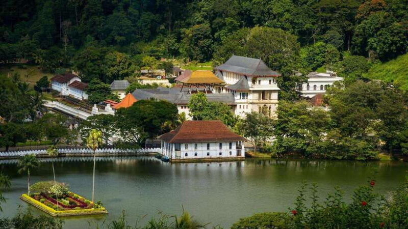 2-day-scenic-tour-from-kandy-to-ramboda-nuwara-eliya
