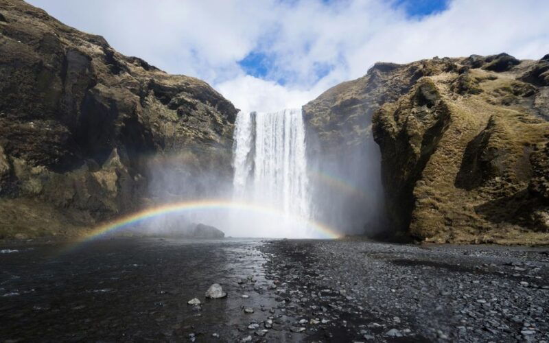 2-day-summer-iceland-tour-to-south-coast