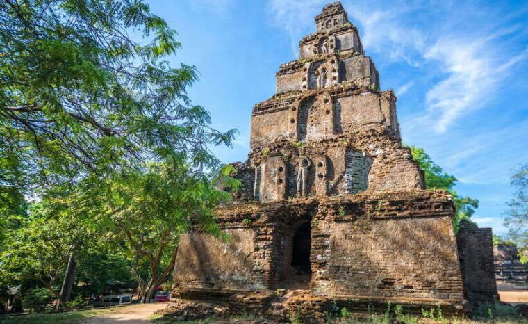 2-day-tour-from-kandy-sigiriya-polannaruwa-and-anuradhapura