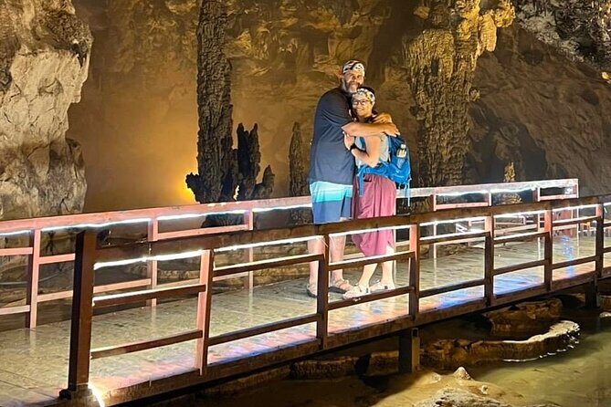 2 Day Tour in Ban Gioc Waterfalls from Hanoi - Lunch in Quang Hoa Town