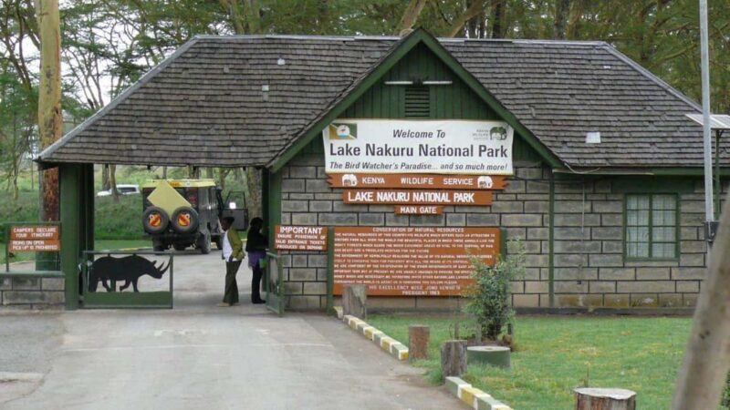 2 Day Tour Lake Nakuru, Hell' s Gate & Lake Naivasha - 2 Day Tour Lake Nakuru, Hells Gate & Lake Naivasha: A Practical Guide to an Authentic Kenyan Experience