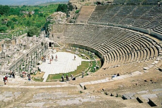 2-day-tour-of-ephesus-and-pamukkale
