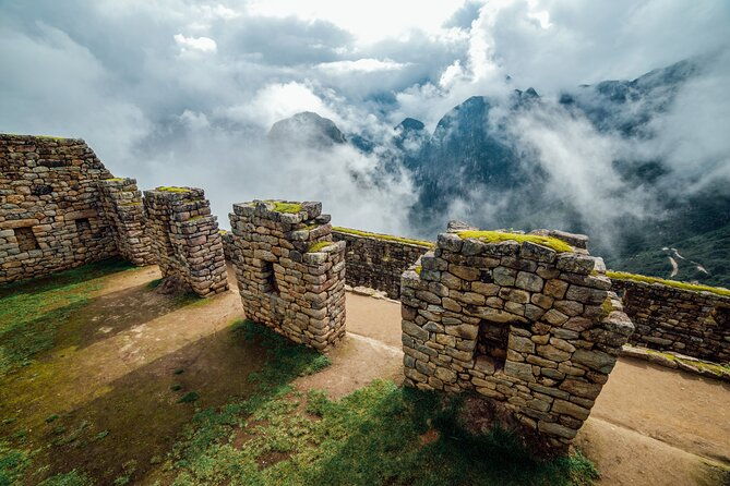 2-day-tour-to-machu-picchu-by-train-from-cusco