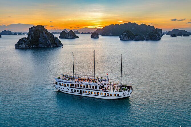 2-Day Treasure Junk Cruise: Hidden Gems of Bai Tu Long Bay - In-Depth Breakdown of the Itinerary