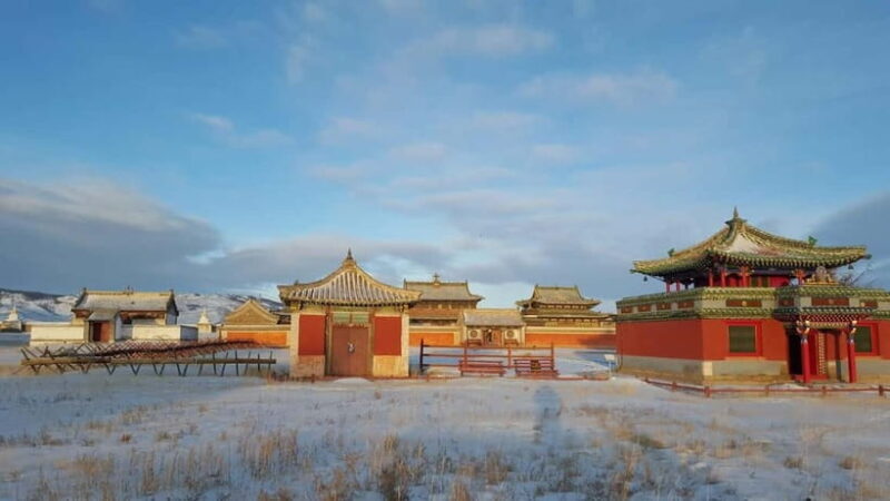 2 Day / Visit Khar kharom and Elsen tasarkhai sand dune - Who Should Consider This Tour?