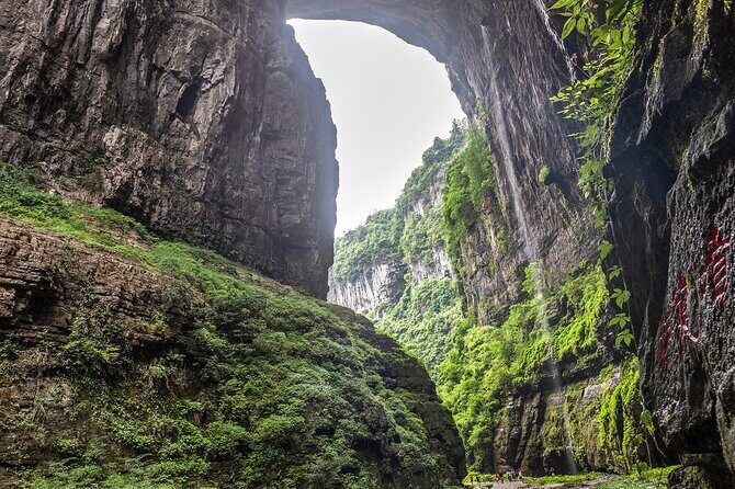 2 Day Wulong Private Tour Impression Show and Cave Hotpot - Frequently Asked Questions