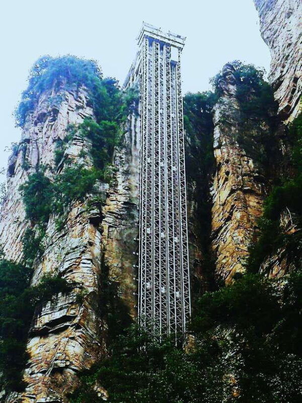 2-day-zhangjiajie-tour-including-yuanjiajie-mountains