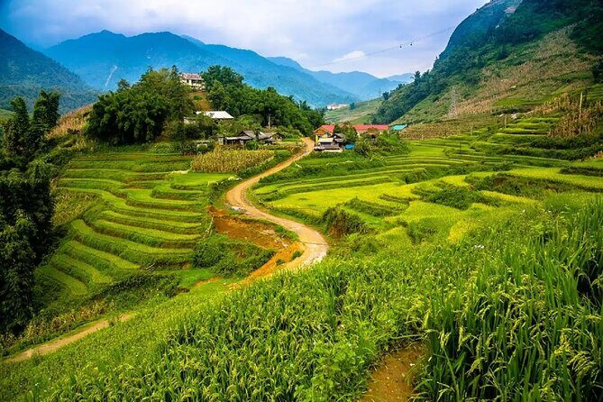 2 days 1 Night Sapa Trekking Group Tour - Introduction