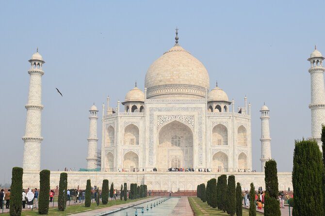 2 Days Agra Overnight tour from Delhi with Fatehpur Sikri Visit - Key Points