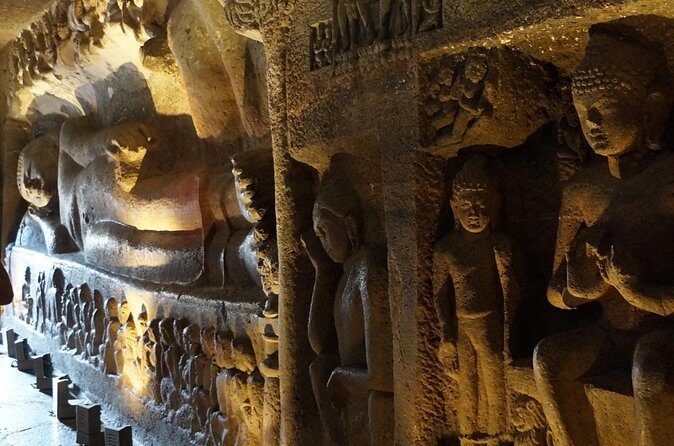 2-days Ajanta Ellora tour package by private cab from Aurangabad - FAQ