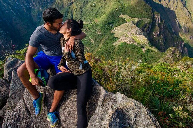 2-days-and-1-night-private-tour-in-machu-picchu-and-huayna-picchu