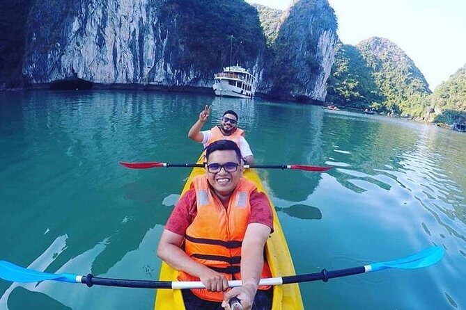 2 Days Bai Tu Long Bay - Our Review of the 2 Days Bai Tu Long Bay Tour