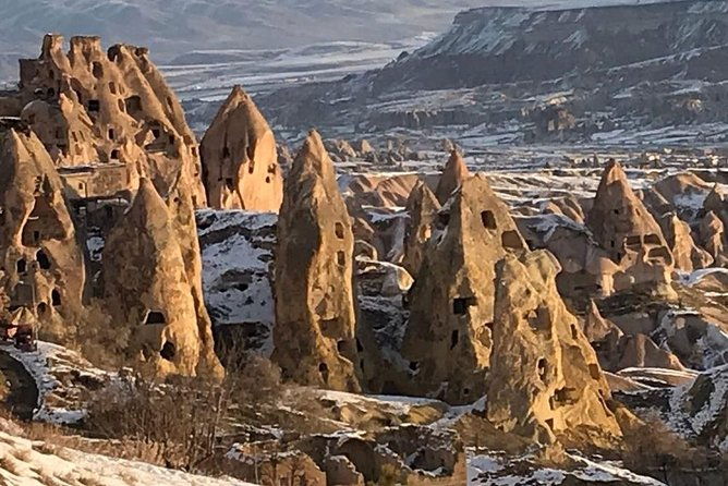 2-days-cappadocia-tour-from-istanbul-with-cave-hotel-balloon-ride