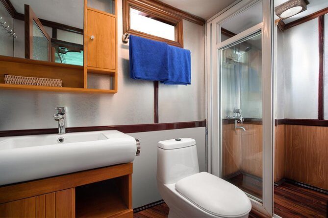 2 days cruising in Halong bay - Final Thoughts: Is This Cruise Worth It?