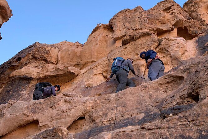 2 Days Guided Hiking Tour To Wadi Rum Jebal Al Hash - Exploring the Wadi Rum Guided Hiking Tour: An In-Depth Review