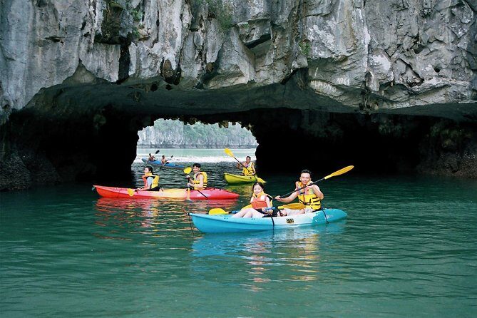 2 Days Halong Bay 3* Cruise Including Transportation from Hanoi - FAQ