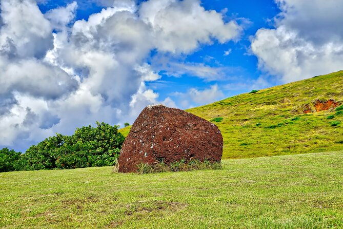 2-days-highlights-tour-in-easter-island-moai-and-nature