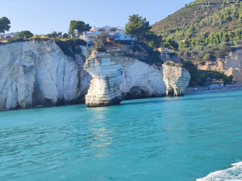 2-days-in-peschici-transfer-to-tremiti-islands-and-sea-caves-tour