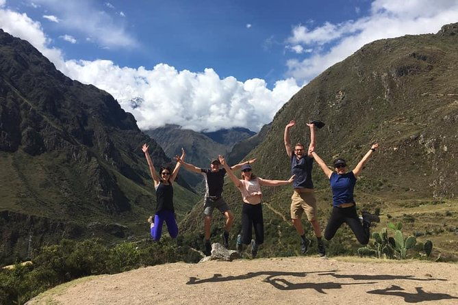 2-days-inca-trail-to-machu-picchu-with-hotel