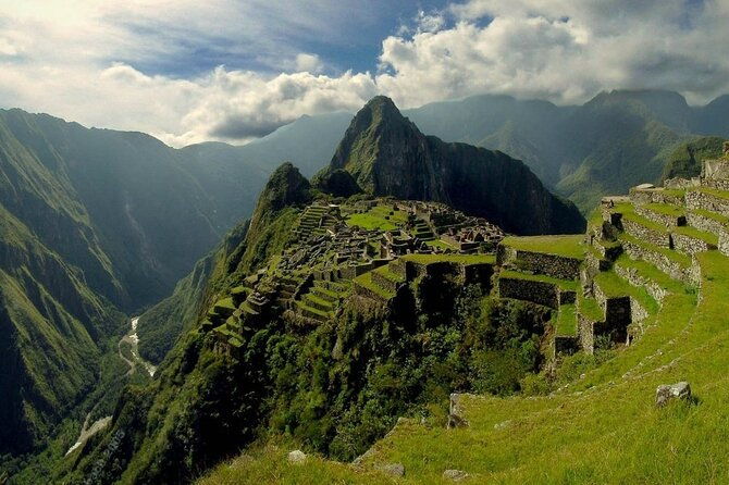2-days-machu-picchu-tour-by-train