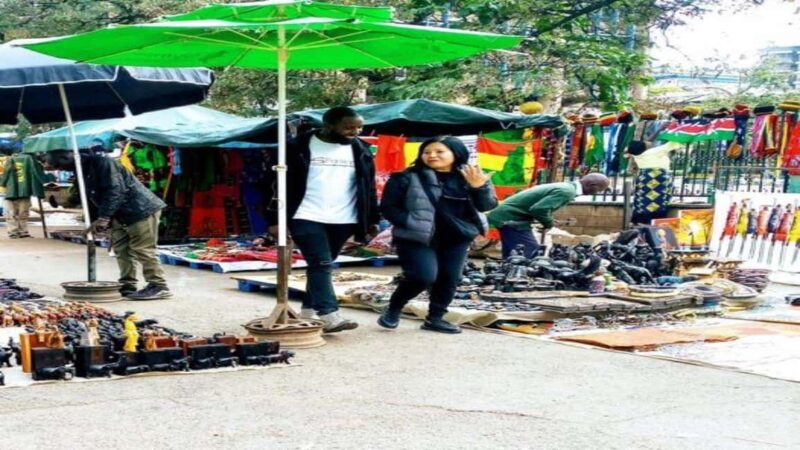 2 Days Nairobi Private Tour & Nairobi National park safari - Shopping and Cultural Crafts on Day 3